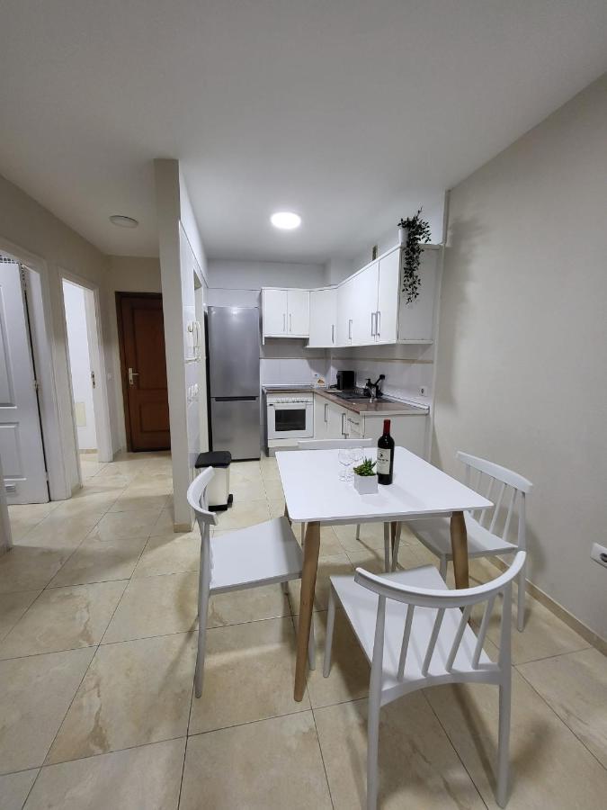 Апартаменти Apartamento Centrico En Candelaria, Con Piscina. Санта-Крус-де-Тенеріфе Екстер'єр фото