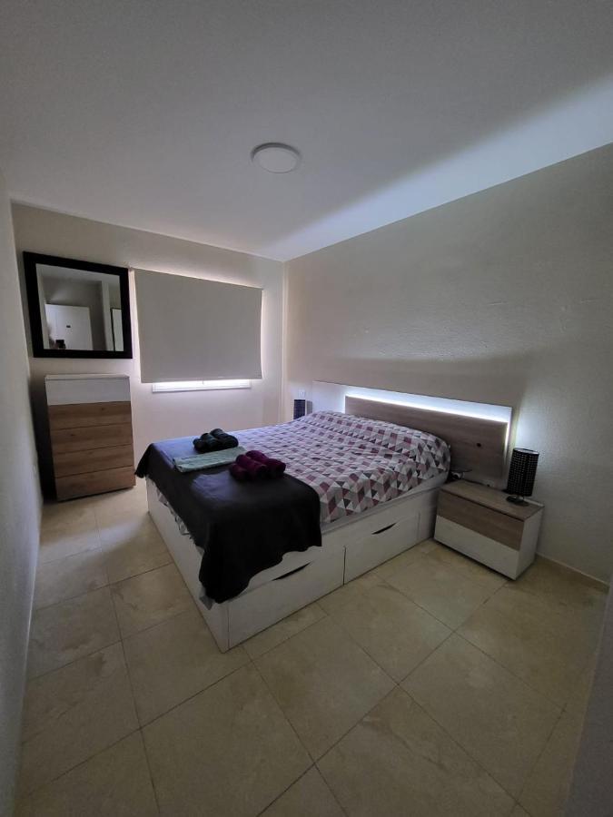 Апартаменти Apartamento Centrico En Candelaria, Con Piscina. Санта-Крус-де-Тенеріфе Екстер'єр фото